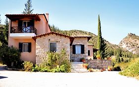 Aesthetic Delight - Stone Villa In Mystras